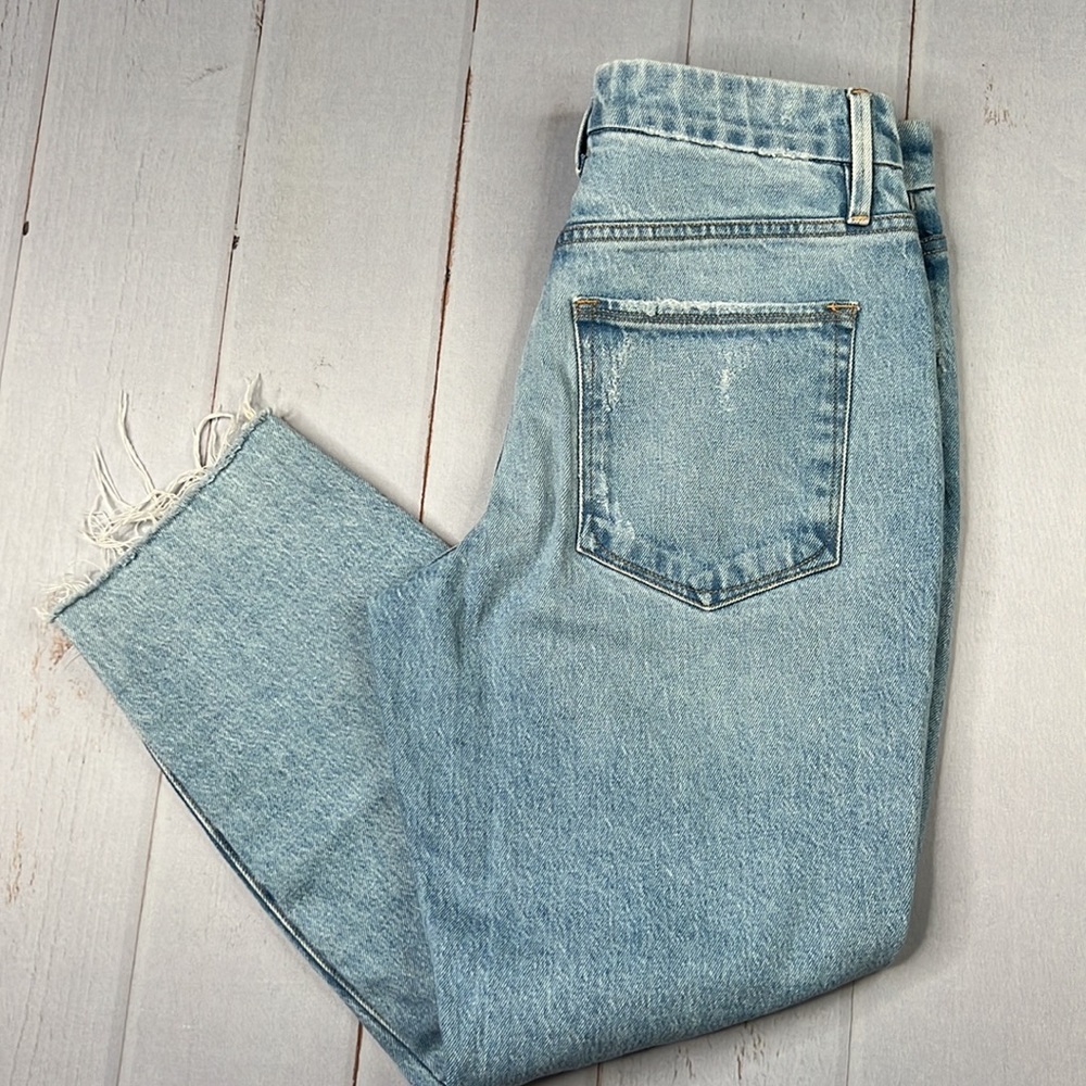 NWOT - Good American Jeans - Size 4 - Picture 3 of 5